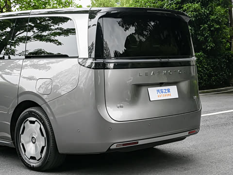 2026�� ���� 700�콢��