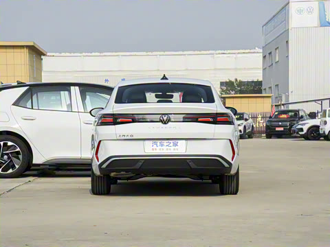 2026�� ���L 300TSI ��а�