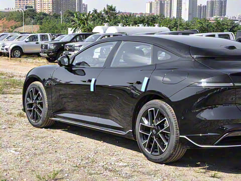 2025�� Ultra���̰�