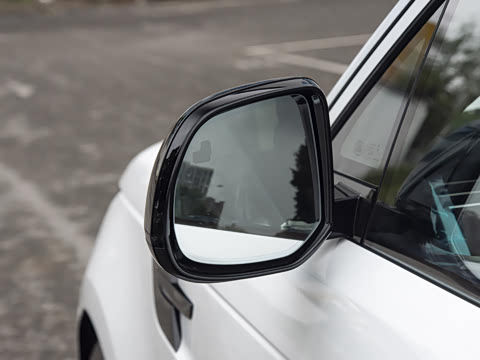 2026�� 400PS Dynamic SE