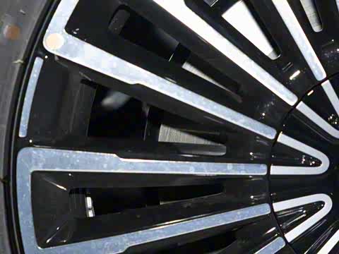 2025�� 185KM�����