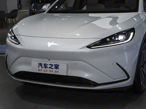 2025�� 735MAX 175kW