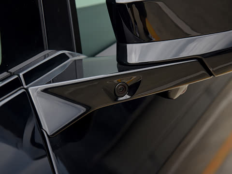 2026�� ���� 650 UltraSE