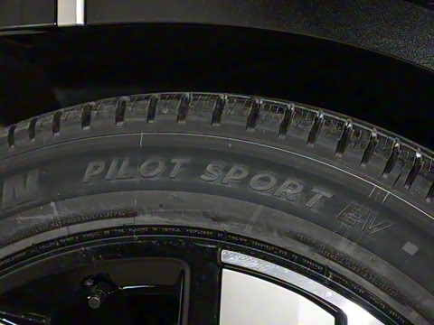 2025�� Ultra ������