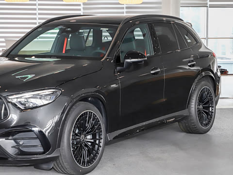 2026�� �Ŀ� AMG GLC 43 4MATIC