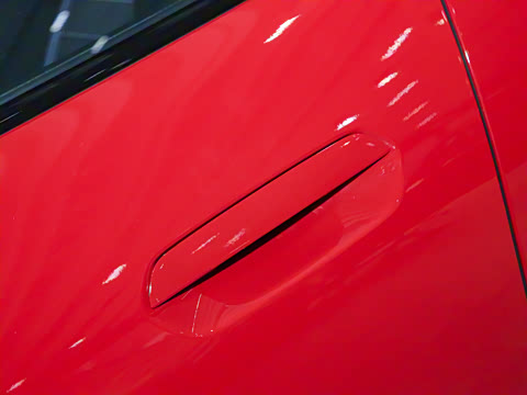 2025�� E ������