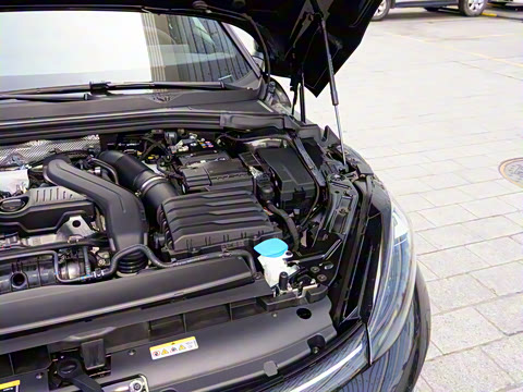 2026�� ���L 300TSI ��а�