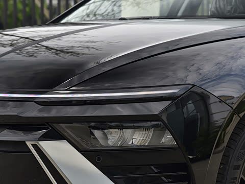 2026�� 1.5T Pro