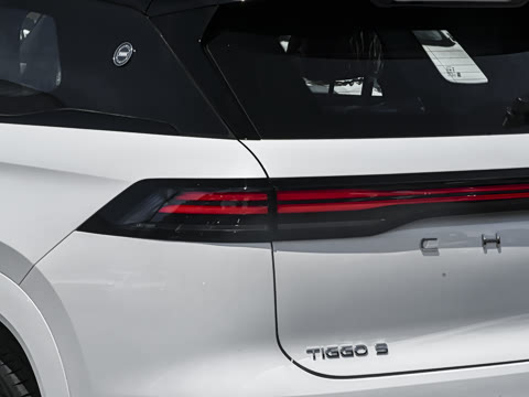 2027�� 2.0T ˫�������������