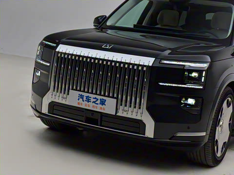 2025�� Ultra�� 70kWh