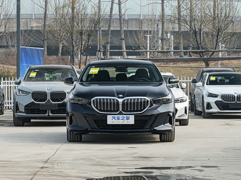 2026�� �Ŀ� 530Li ������ M�˶���װ