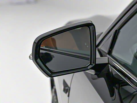 2025�� Ǭ�� UItra 6��