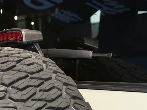 2025�� 2.3T 1966��Ű�