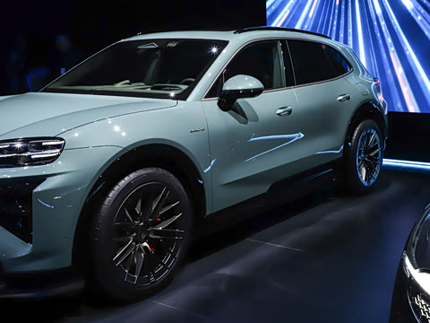 2026�� Cayenne Turbo Electric
