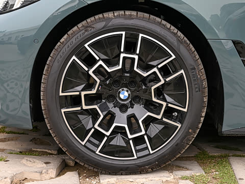2026�� 430i Gran Coupe M�˶���ҹ��װ