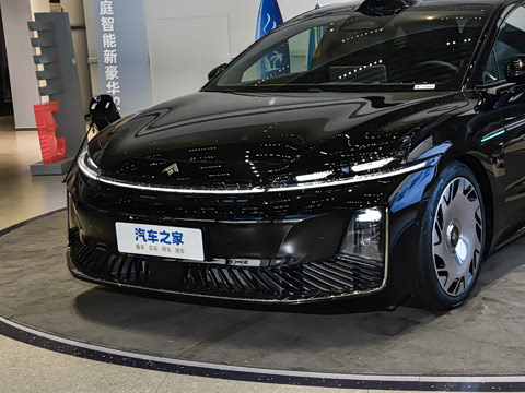 2025�� ������