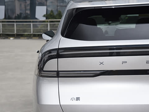 2026�� ���� 1704 Max �Ƽ���