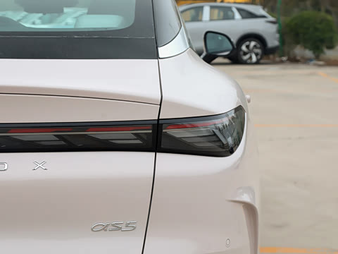 2026�� 630 Ԫ�����а� 185kW