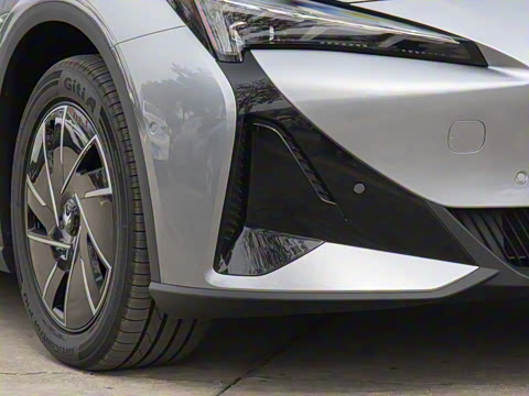 2025�� �Ŀ� 560PRO 185kW