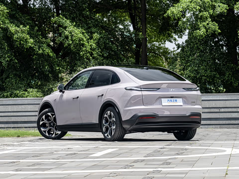 2026�� 85kWh Max+