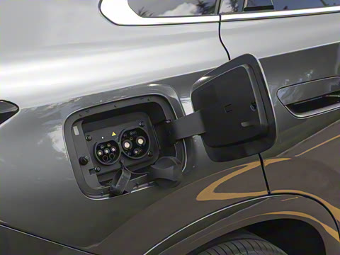 2025�� 185KM�����