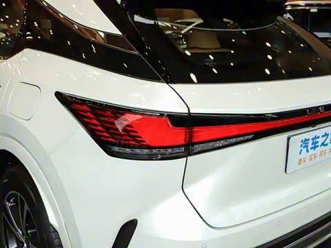 2026�� 350h ����������