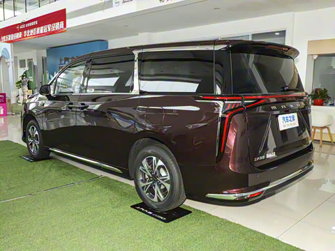 2025�� 2.0T �ǻ�������