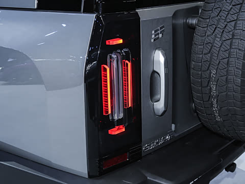 2026�� PLUS 211km XWD ���� 7��