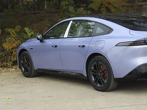 2026 007+  650 Ultra+״