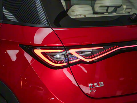 2025�� �Ǽݰ� 420km ���ɰ�