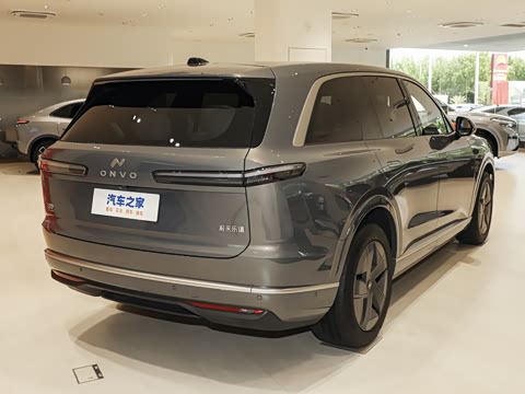 2025�� Pro ������