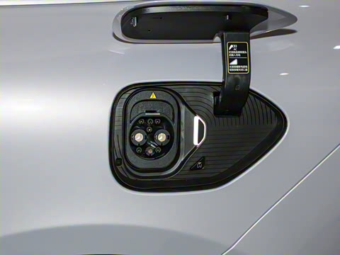 2025�� �ھ������ 100kWh Touring