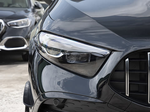 2026�� �Ŀ� AMG A 35 4MATIC
