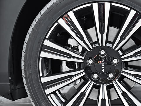 2026�� 650 ���װ�