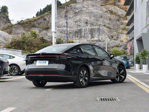 2026�� 660Max��ΪǬ��ADS SE��