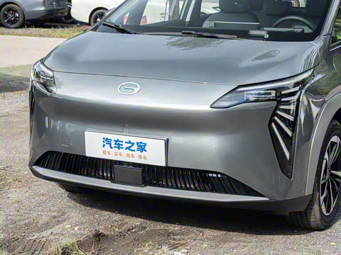 2025�� Plus 610 ������