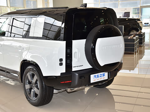 2026�� 110 3.0T P400 X-Dynamic HSE