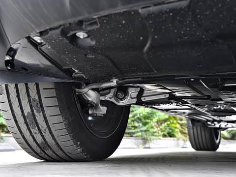 2026�� GLC 300 L 4MATIC ������