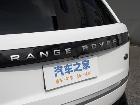 2026�� 3.0 L6 400PS AB�����