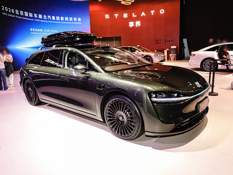 2025�� ���� Ultra�������� (896�߼����״
