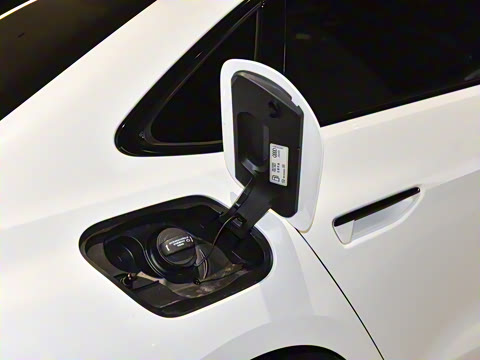 2026�� 2.0T �˶��� quattro