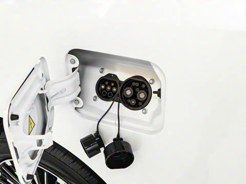 2025�� 401KM ������м�Ӫ�� 8��