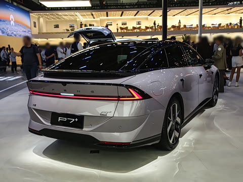 2026�� ���� 725 Max �콢��