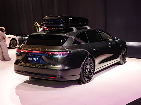 2025�� ���� Ultra�������� (896�߼����״