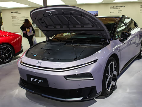 2026�� ���� 725 Max �콢��