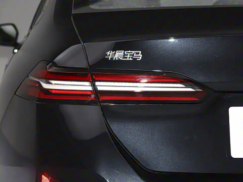 2025�� 530Li ������ M�˶���װ