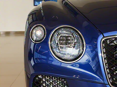 2024�� 4.0T GT V8