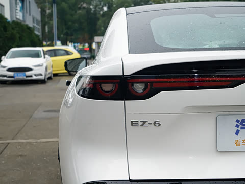 2026�� ����200 Pro�˶���