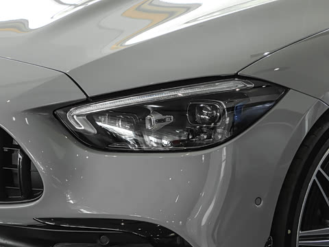 2026�� AMG C 43 4MATIC