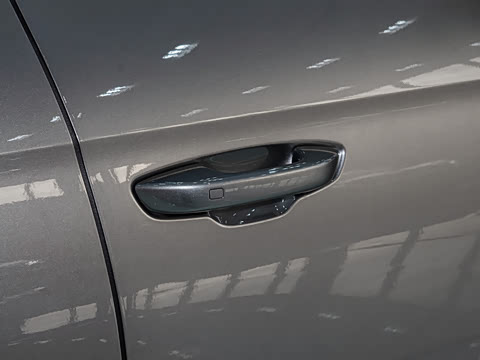 2026�� DM-i 220KM׿Խ��